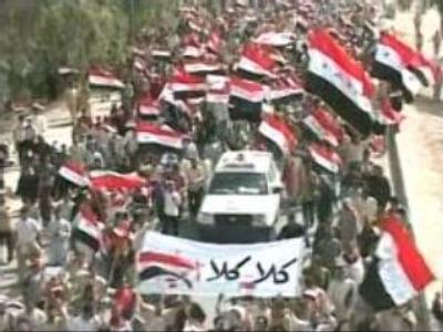 Thousands of Iraqis gather for anti-American protests