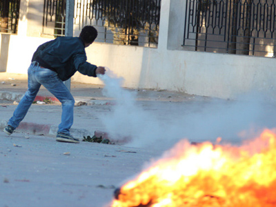 200 wounded as Tunisian security forces use tear gas, shotguns against protesters (PHOTOS)