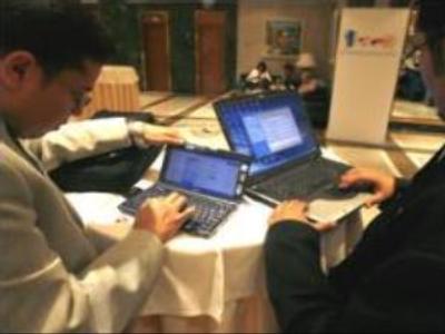 Turkmen acting president calls for wider internet access