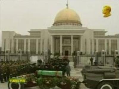 Turkmen opposition hopes to make most of Niyazov’s death