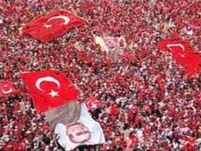 Turks rally for secular society