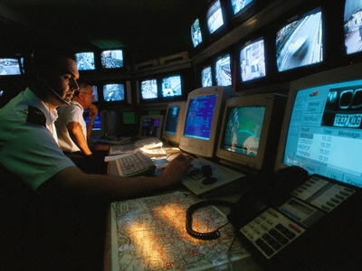 Brits to pay $3 bln to be spied upon on web, emails, texts