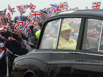 Holy Grail of UK citizenship: New test poses Monty Python puzzlers