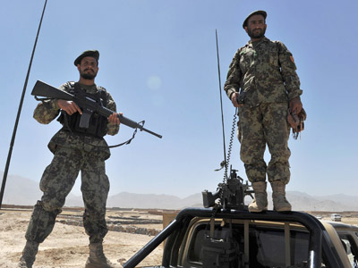 US suspends Afghan training in attempt to stem 'green-on-blue' killings