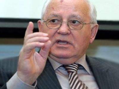 U.S. wants new cold war: Gorbachev