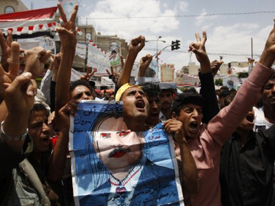 Yemen’s power struggle intensifies as president treated abroad