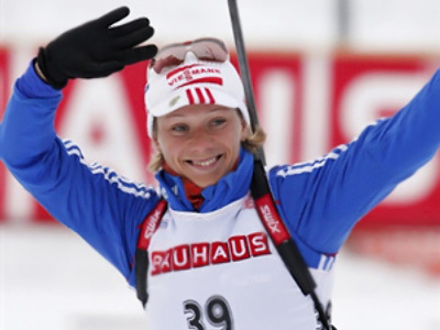 Zaitseva grabs gold in biathlon sprint