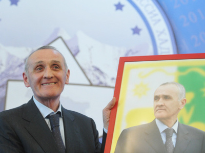 Moscow praises Abkhaz election, vows support