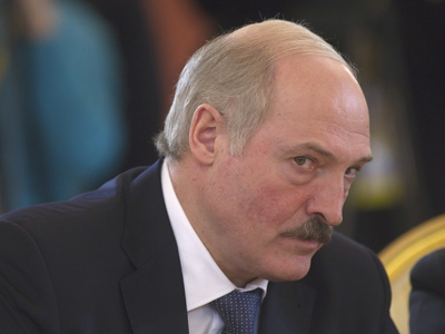 Lukashenko fishing for friends in dangerous EU waters