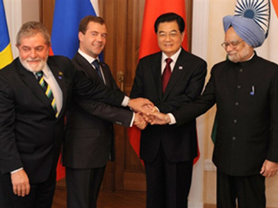 L to R: Presidents Luiz Inacio Lula da Silva of Brazil, Dmitry Medvedev of Russia, Hu Jintao of China, and Indian Prime Minister Manmohan Singh (AFP Photo / Dmitry Kostyukov)