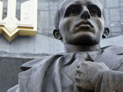 Nazi collaborator loses “Hero of Ukraine” title