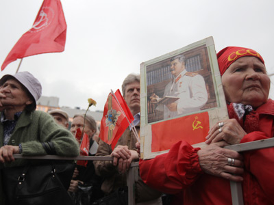Communists return to Lenin-era tools for propaganda