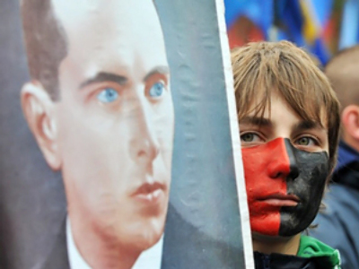 EU to Ukraine’s new president: please, reverse honoring of Nazi collaborator