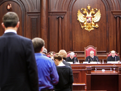 Judges want Constitutional Court to ban expert oversight of high-profile cases