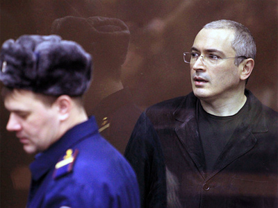 Khodorkovsky gets 13.5 years' prison