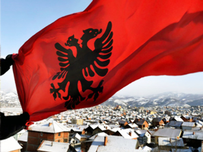 Kosovo bans visits by Serbian officials