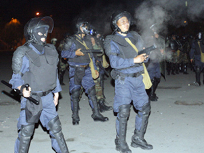New Kyrgyz government authorizes opening fire on looters