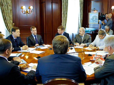 Foreign companies must obey Russian law – Medvedev