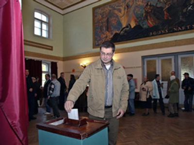 New Latvian coalition may accept ultranationalist party