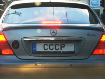 Latvian far right go after “disloyal” motorists