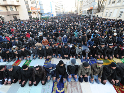 Right to rites: Russia may ban unsanctioned public prayer