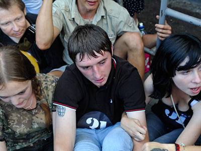 Police allows opposition to conduct first sit-in rally on Triumfalnaya Square