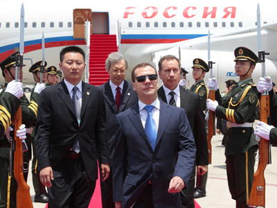 Medvedev's re-election comments rattle Russia’s political markets