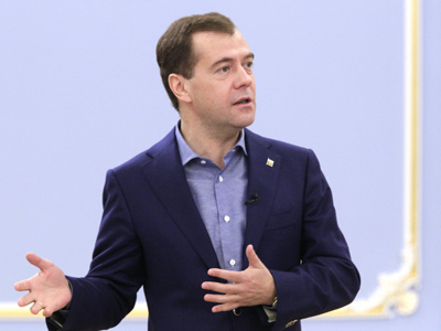 Medvedev ‘drops a bomb’ on missile defense
