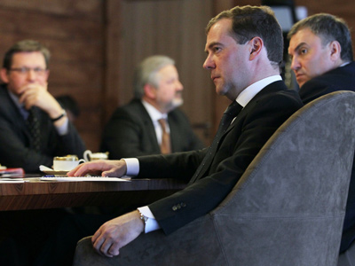 Medvedev demands explanation over party registration denial