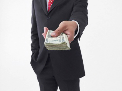 Palm-greasers beware: Russia raises the stakes on corruption