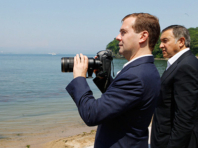 Medvedev says APEC forum in Vladivostok will transform Far Eastern city