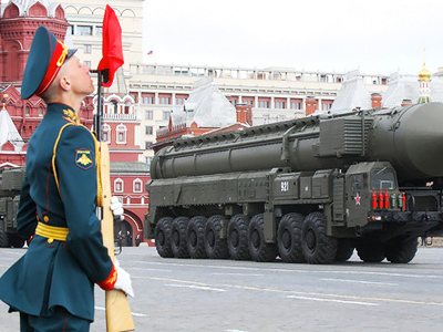 Medvedev demands accountability for defense order failure