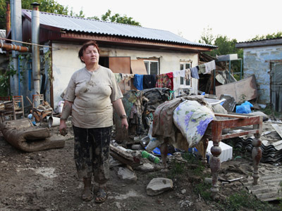 Town officials detained following fatal Krymsk flood