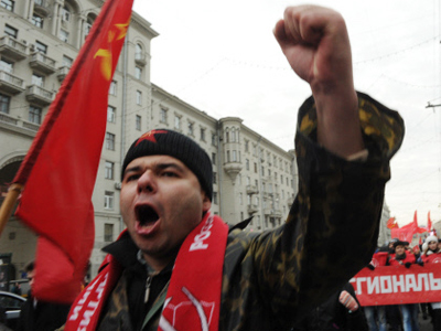Opposition hears Soviet-era echoes in United Russia congress