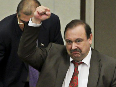 Ousted MP seeks means to remain in Duma