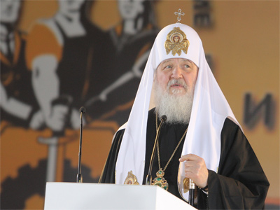 Patriarch urges strength in face of smear campaign