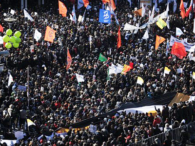 ‘No one afraid of protesters’ - Putin's spokesman
