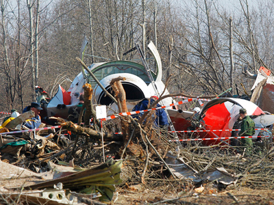 Plane crash conspiracies threaten Poland-Russia thaw