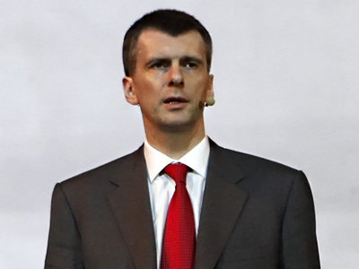 Prokhorov rejects media reshuffles before vote