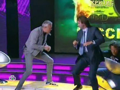 Putin slams billionaire talk show brawlers for “hooliganism”