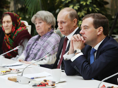 Putin & Medvedev – Anti-Populism