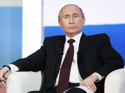 Russians name Putin politician of the year in poll