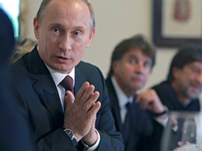 Putin examines intelligentsia calls