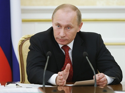 Putin reports to Russian public en route to Europe
