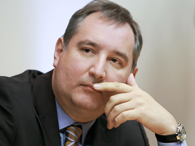 Russia’s envoy to NATO stays out of political struggle at home