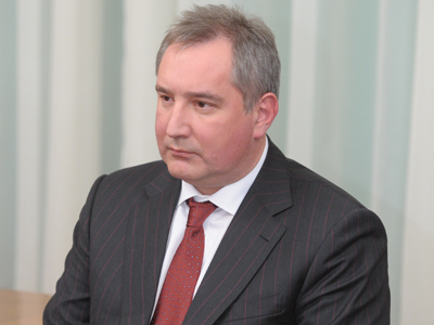 Rogozin promotes volunteer front to support military