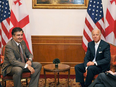 Biden “persuades” Saakashvili to lift barriers on Russia’s way to WTO