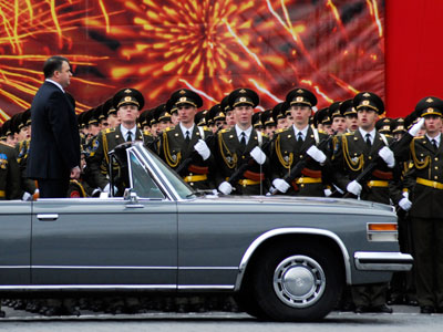 Russia considers jumpstarting iconic Soviet limousine