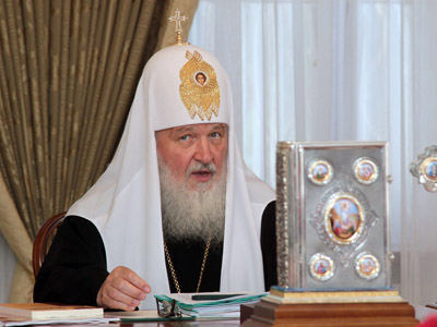 Election crusade: Russian Church allows clergy to run for political posts