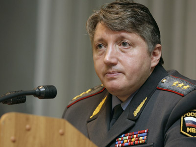 Russian SWAT moves in as sacked top-cop holes up in office